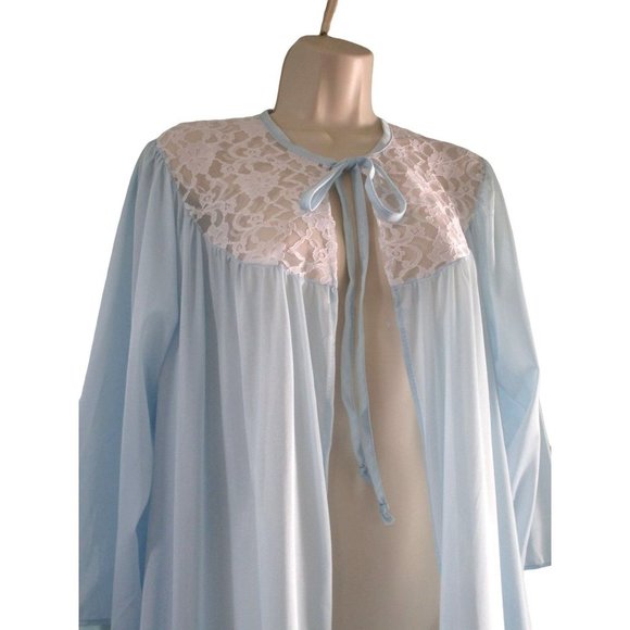 Vintage Avon Private Treasures Light Blue Lace Accent Ladies 8 Peignoir New - Picture 5 of 10
